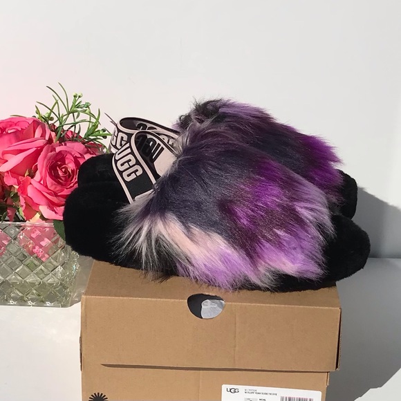 UGG Fluff Yeah Slide Tie Dye - Picture 5 of 8